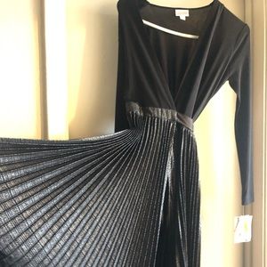 Lularoe Deanne Elegant dress